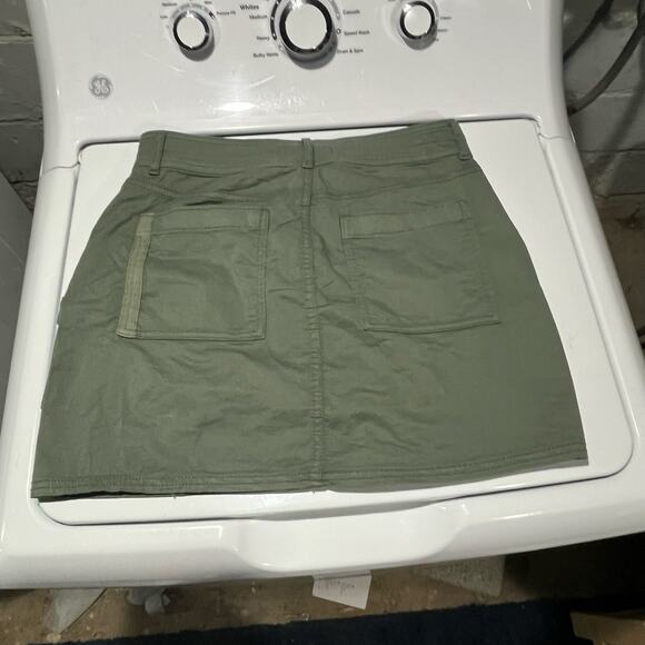 Olive Green Cargo Mini Skirt Utility Gorpcore Grunge Y2K 90s Size 11 / 30W SO - Picture 5 of 10